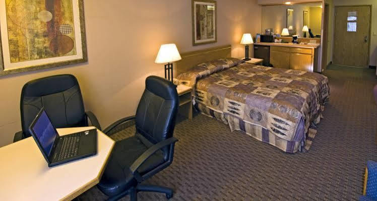 Days & By Wyndham Motel 2*
